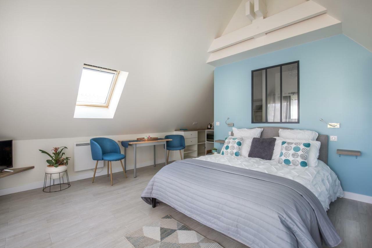 Chambre D'Hotes La Bourdonnaise Bourdonné エクステリア 写真