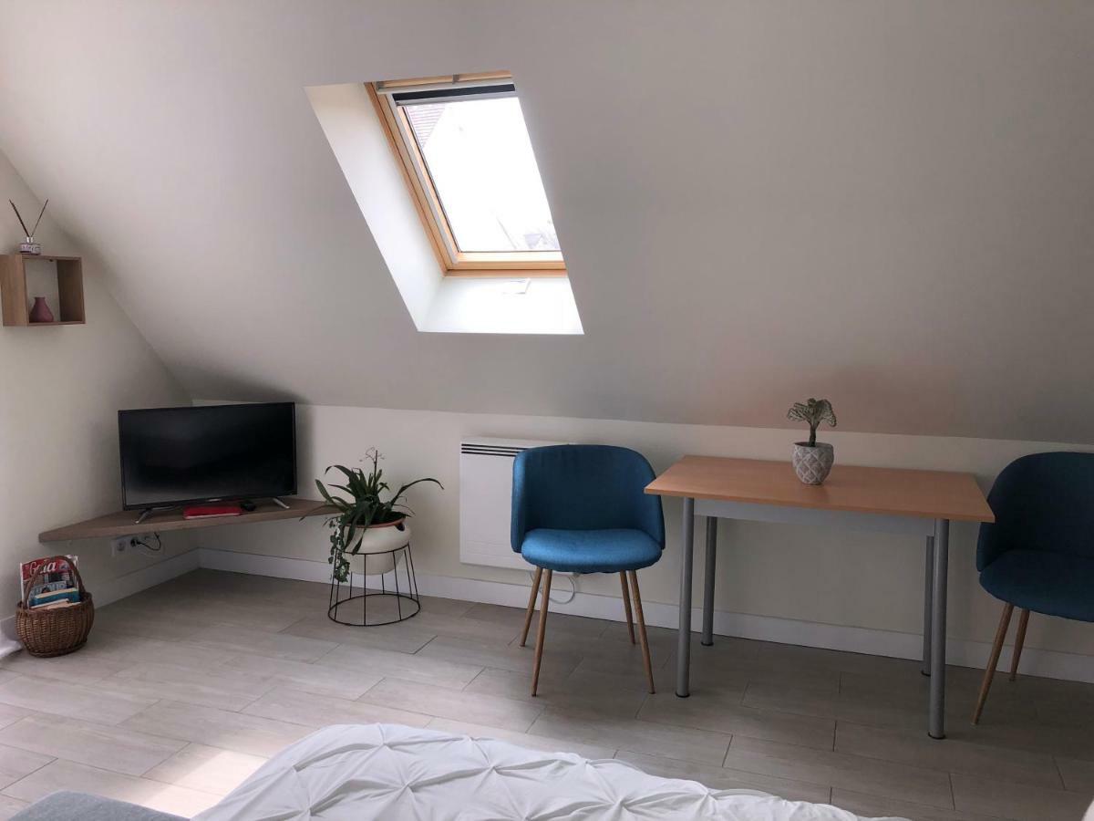 Chambre D'Hotes La Bourdonnaise Bourdonné エクステリア 写真